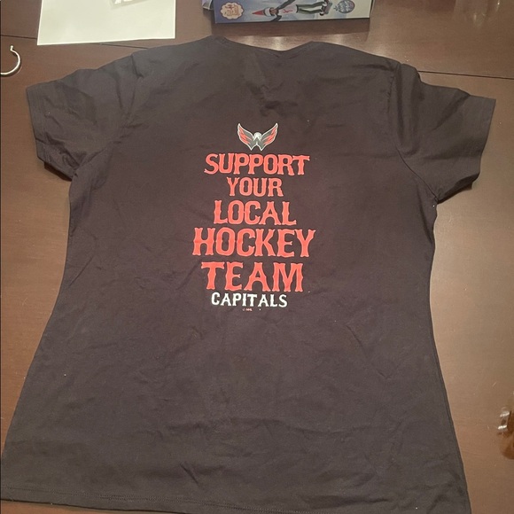 NHL Black women’s support your local hockey team shirt capitals nwt large - Picture 9 of 9